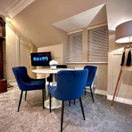 Treat Yourself To Luxury & Style إينفيرنيس المظهر الخارجي الصورة