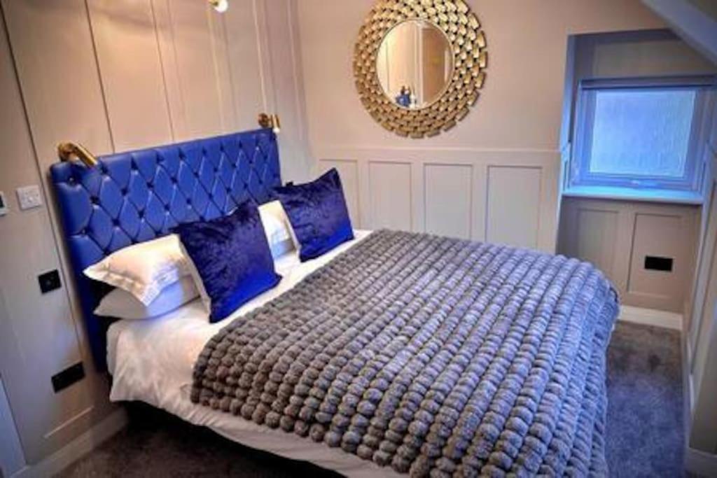 Treat Yourself To Luxury & Style إينفيرنيس المظهر الخارجي الصورة